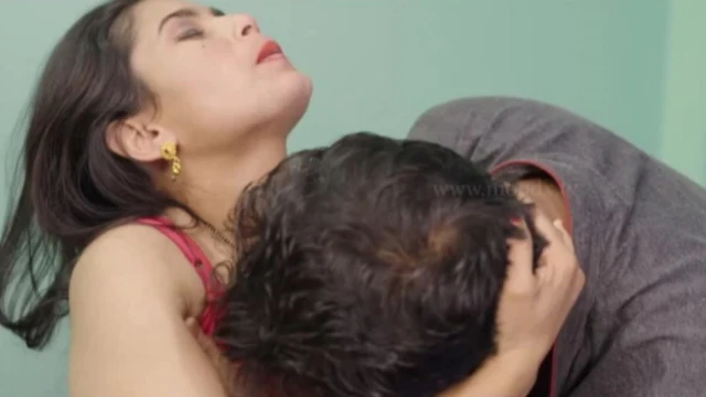 Anjaan Raat (2025) 2 Anjaan raat moodx web series screenshot