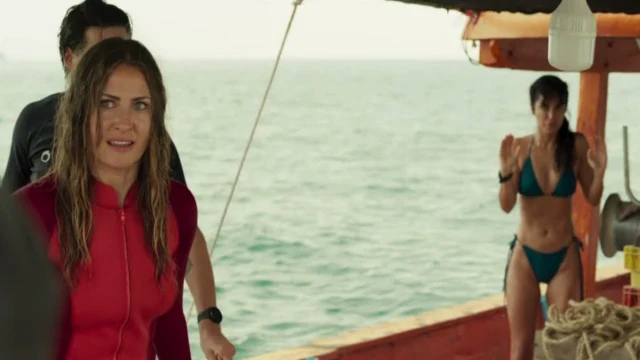 Into The Deep (2025) 3 into the deep 2025 screenshot 2